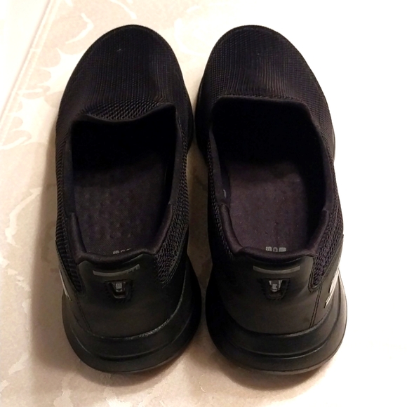 Sketchers Go Walk "Joy" Slip-On's Air Cooled Ultra Women's Size 11 Black NWOT - Picture 12 of 14